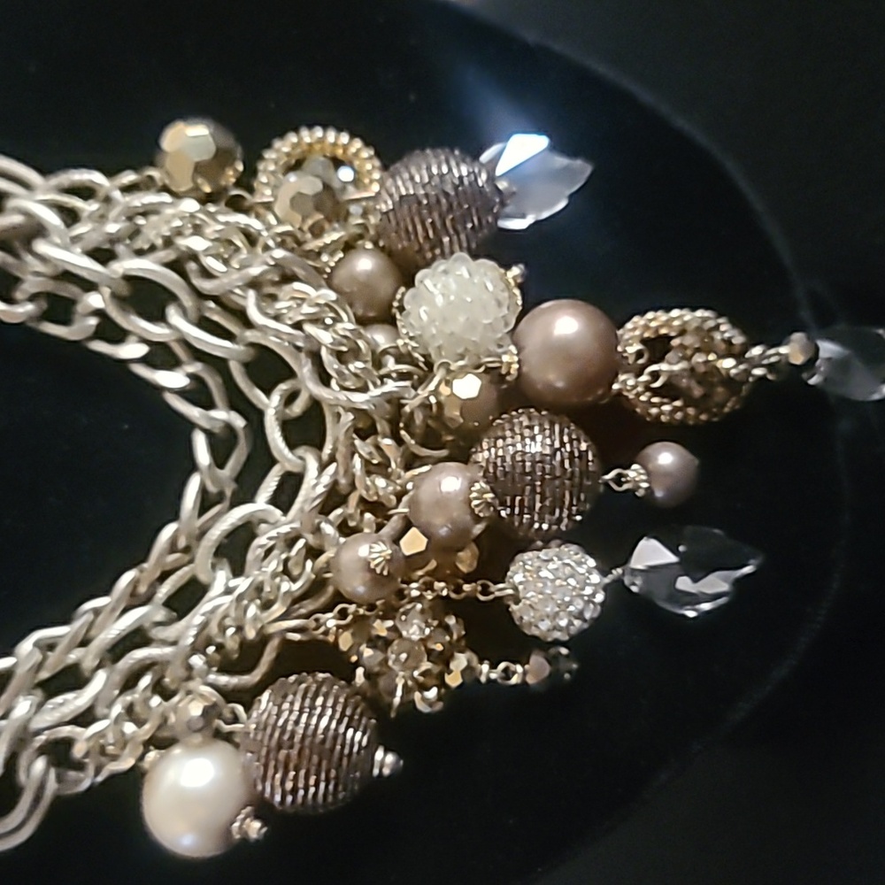 Statement Necklace - Picture 2 of 4